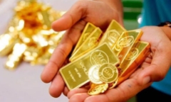 Giá vàng hôm nay ngày 24/12: Vàng trong nước quay đầu giảm nhẹ
