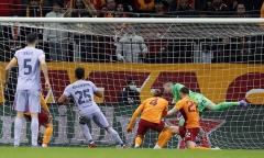 Barca lội ngược dòng thành công, vào tứ kết Europa League