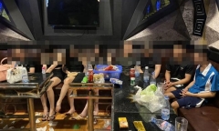 Vĩnh Phúc: Phát hiện hàng chục đối tượng bay lắc trong quán karaoke