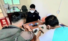 Hàng trăm người bị lừa mua sản phẩm âm nhạc, quà lưu niệm của thần tượng Hàn Quốc