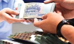 Dự kiến tăng lương cơ sở cho công chức, viên chức lên 1,8 triệu đồng/tháng từ tháng 7/2023