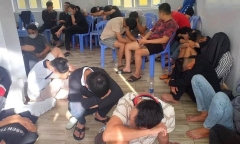 Đà Nẵng: Hàng chục 