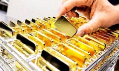Giá vàng hôm nay ngày 8/12: Nhiều thương hiệu trong nước mất mốc 67 triệu đồng/lượng