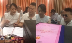Hình ảnh Shark Bình đăng ký kết hôn với Phương Oanh tại Hà Nam