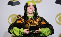 Chân dung nữ ca sĩ tài năng Billie Eilish được tạp chí TIME vinh danh là Người tiên phong của năm 2021