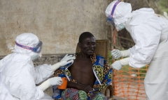 Bệnh Ebola: 10 công dân Việt Nam bị đe dọa trong vùng dịch