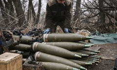 Tổng thống Ukraine nói không nhận đủ một 1 triệu viên đạn pháo, EU phản ứng bất ngờ