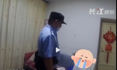 Bố mẹ bỗng “biến mất” giữa đêm khuya, bé trai hoảng loạn làm một việc bất ngờ