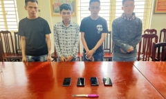 Hà Nội: Tạm giữ 4 đối tượng dùng dao uy hiếp cướp tài sản người nước ngoài