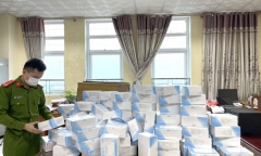 Công an Hà Tĩnh thu giữ 2.500 mẫu kit test COVID-19 không rõ nguồn gốc