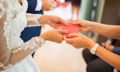 Mời cưới nhưng bạn không đi, cô dâu có hành động khiến ai nấy đều bất ngờ