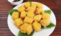 Cách làm đậu phụ chiên trứng muối lạ miệng cho bữa cơm cuối tuần thêm hấp dẫn