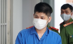 Đâm chết người tới đòi áo rồi giấu xác dưới giếng cạn, bị cáo hầu tòa 2 tội danh 