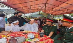 Thủ tướng chỉ đạo thực hiện tốt nhất chính sách với gia đình trung tá hy sinh cứu dân