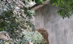 Động đất ở Hà Nội gây sập nhà dân ở Hòa Bình