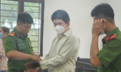 Tuyên phạt 5 năm tù đối với người cha xâm hại con gái ruột