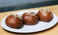 Cách làm bánh mì ngon ngọt chỉ bằng nồi chiên không dầu