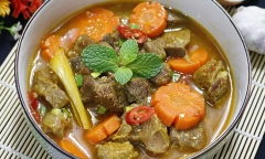 Cách nấu bò kho nước dừa thơm ngon chuẩn vị, ai cũng tấm tắc khen ngợi