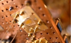 Tin tức công nghệ mới nóng nhất hôm nay 5/7: Các nhà khoa học Harvard phát triển chip sóng âm