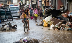 Ảnh: Philippines bị tàn phá nặng nề do cơn bão Noru