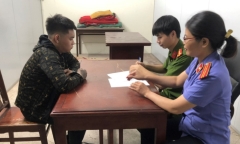 Bạo hành dã man con riêng của 