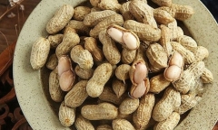 Gia vị nên thêm vào khi luộc lạc