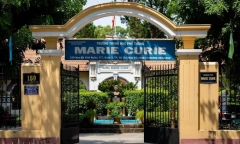 Hiệu trường Trường THPT Marie Curie nói gì về đề thi Văn 10 dài 3 mặt A4 của trường