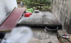 Hiện trường thương tâm vụ tường nhà bất ngờ đổ sập, 2 bà cháu tử vong