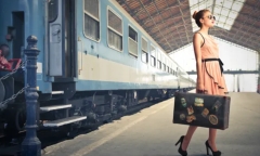 Lý giải nguyên nhân cửa kính tàu hỏa và máy bay luôn bo tròn