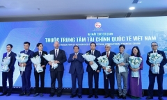 Thủ tướng: Biến Trung tâm Tài chính Quốc tế Việt Nam thành một động lực, điểm tựa phát triển