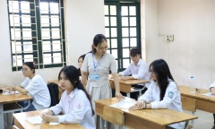 Kỳ thi tốt nghiệp THPT năm 2026: Thí sinh có được viết 2 màu mực trong bài thi?