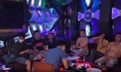 Đột kích quán karaoke Victory, bắt quả tang nhóm đối tượng đang “bay lắc” cùng ma túy