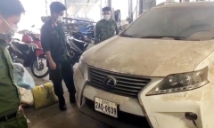 Ô tô Lexus RX350, trị giá 3 tỷ đồng bị 