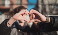 Độc đáo phong tục đón Valentine của các nước trên thế giới