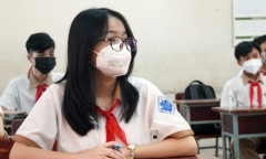 TP.HCM: Hết 2 tuần thí điểm, học sinh lớp 9 và 12 tiếp tục tới trường sau ngày 25/12
