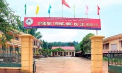 Diễn biến mới nhất vụ cô giáo lộ 