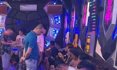 Phú Thọ: Bay lắc tại tiệc sinh nhật, 17 đối tượng dương tính với ma tuý