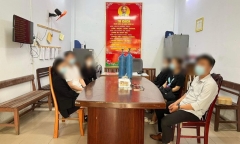 Tàn tiệc họp lớp, nhóm