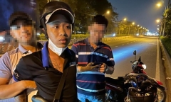 Giả cảnh sát hình sự, nam thanh niên xăm trổ chặn đường chiếm đoạt tài sản của thiếu niên