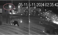 Video: Ô tô bay lên không, đâm vào cột điện và tòa nhà 