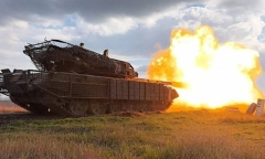 Nga tập kích dữ dội bằng hàng trăm tên lửa và UAV, Ukraine phát hiện điều bất thường