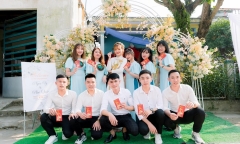 Cặp đôi 9x yêu xa và đám hỏi online “xuyên biên giới” khiến dân tình xôn xao