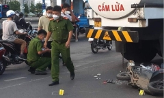 Trên đường đón con đi học về, nữ hiệu trưởng bị xe bồn cán tử vong thương tâm