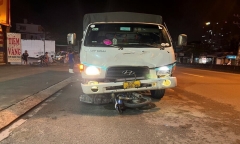 Nam thanh niên bị xe tải cuốn vào gầm khi quay đầu xe, tử vong thương tâm 