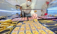 Giá xăng đồng loạt giảm từ 15h chiều nay (24/7)