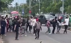 Vụ đánh nhau trước cổng bệnh viện ở Đắk Lắk: 1 người chấn thương sọ não, 1 người gãy xương má