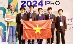 5/5 học sinh Việt Nam giành huy chương Olympic Vật lý quốc tế là những ai?