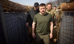 Tin tức Ukraine mới nhất ngày 10/4: Ông Zelensky thị sát công trình phòng thủ gần biên giới Nga