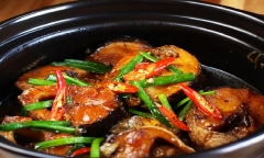Vét sạch nồi cơm với món cá kho tương chuẩn vị miền Bắc