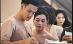 Vợ chồng Hồ Tấn Tài gây chú ý khi mừng cưới 
